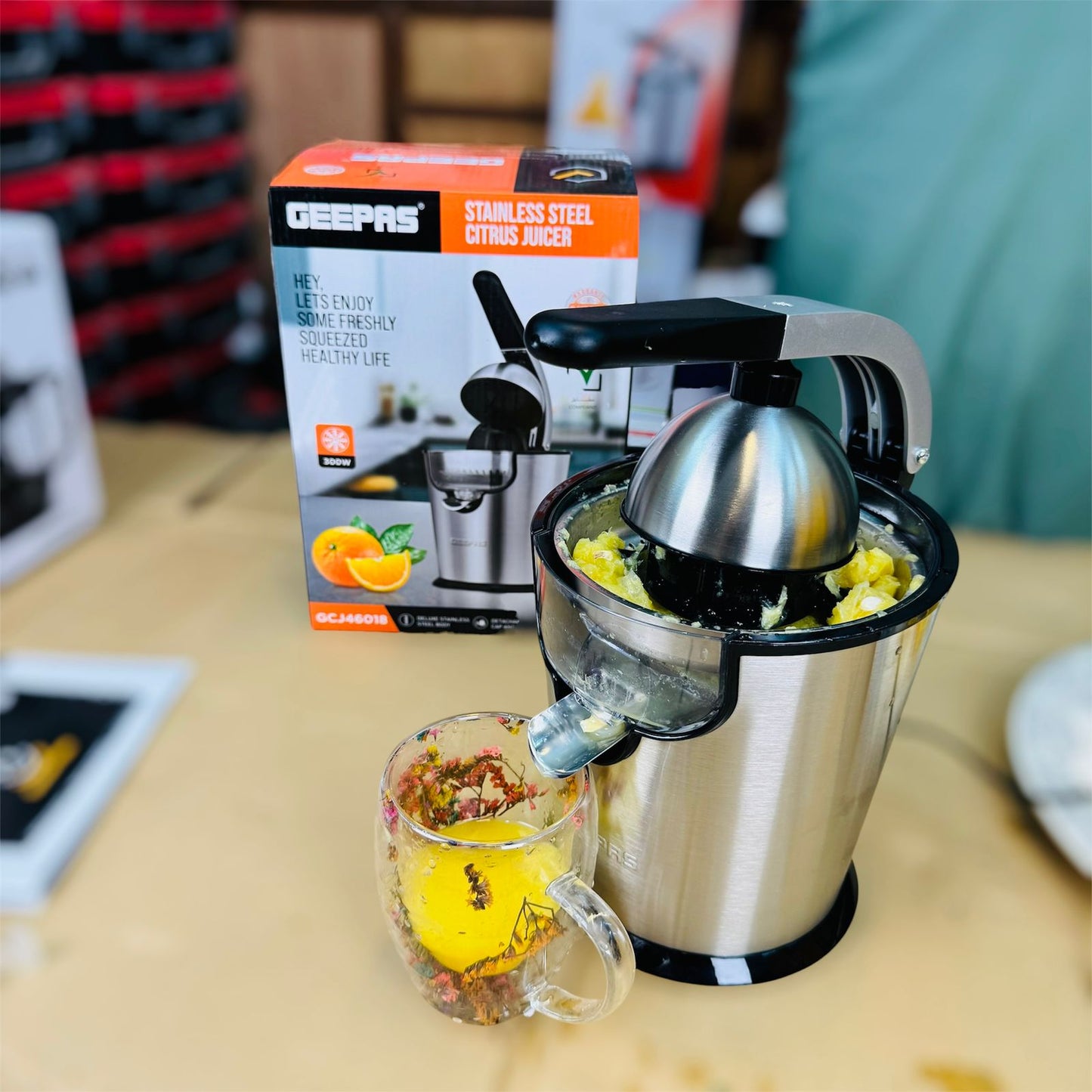 Geepas Stainless steel Citrus Juicer GCJ46018