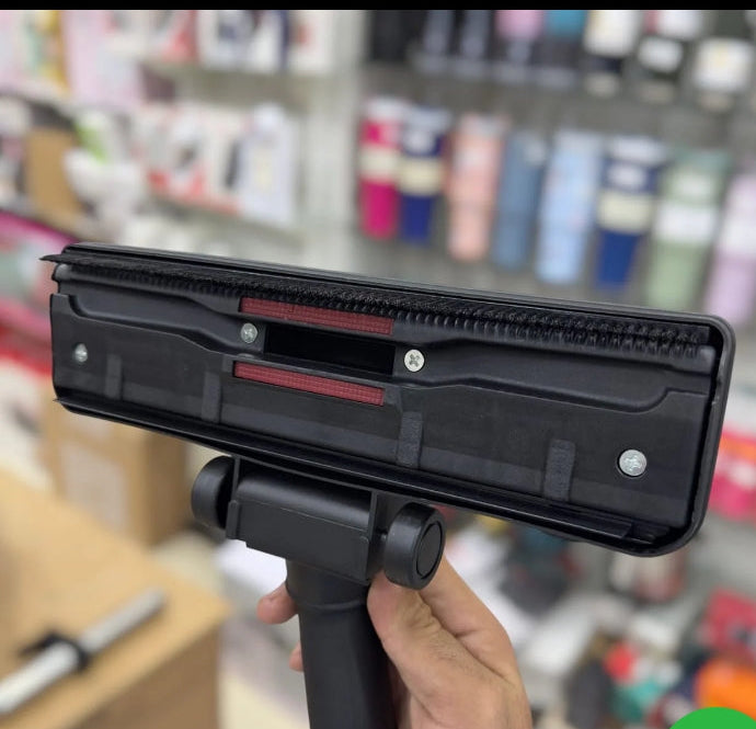 Geepas 25L Wet & Dry Vacuum Cleaner & Blower 19011