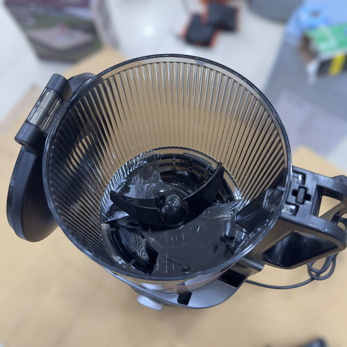 Uakeen Large Feed `Slow Juicer ZL-2210