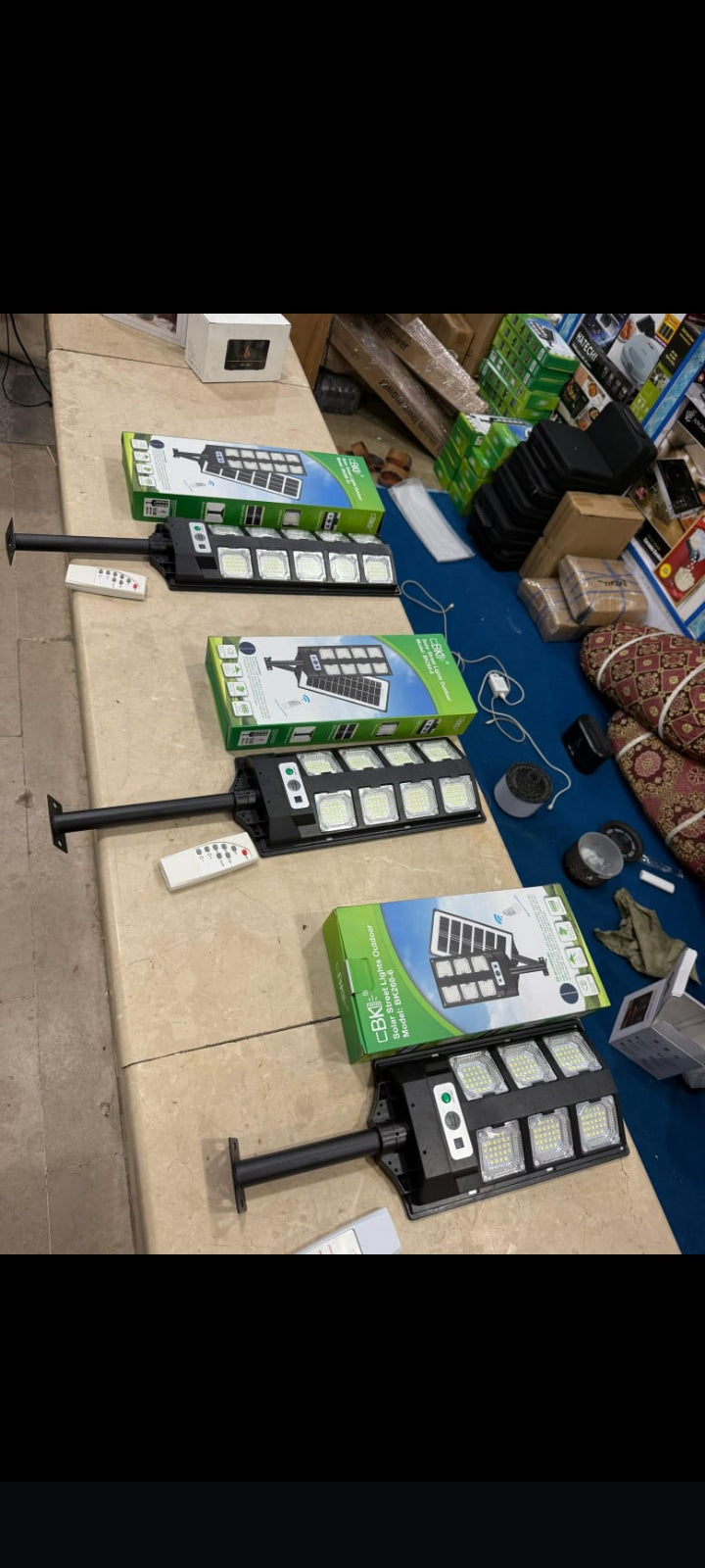 Solar street light for outdoor