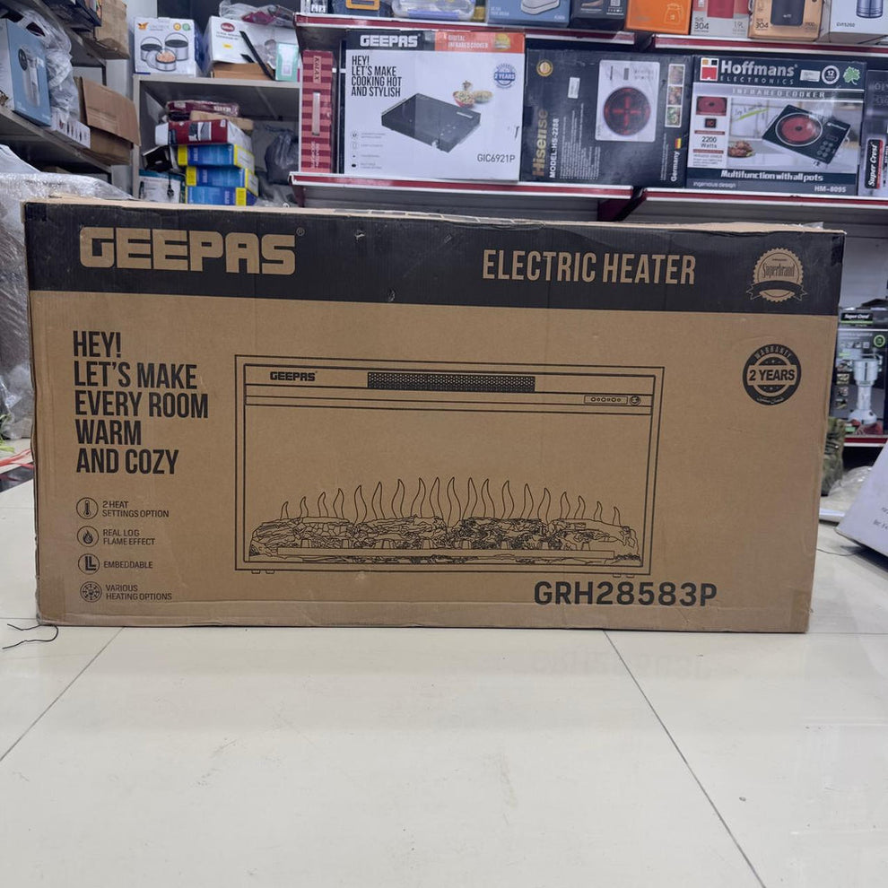 Geepas Real Log Flame Effect Electric Heater 28583