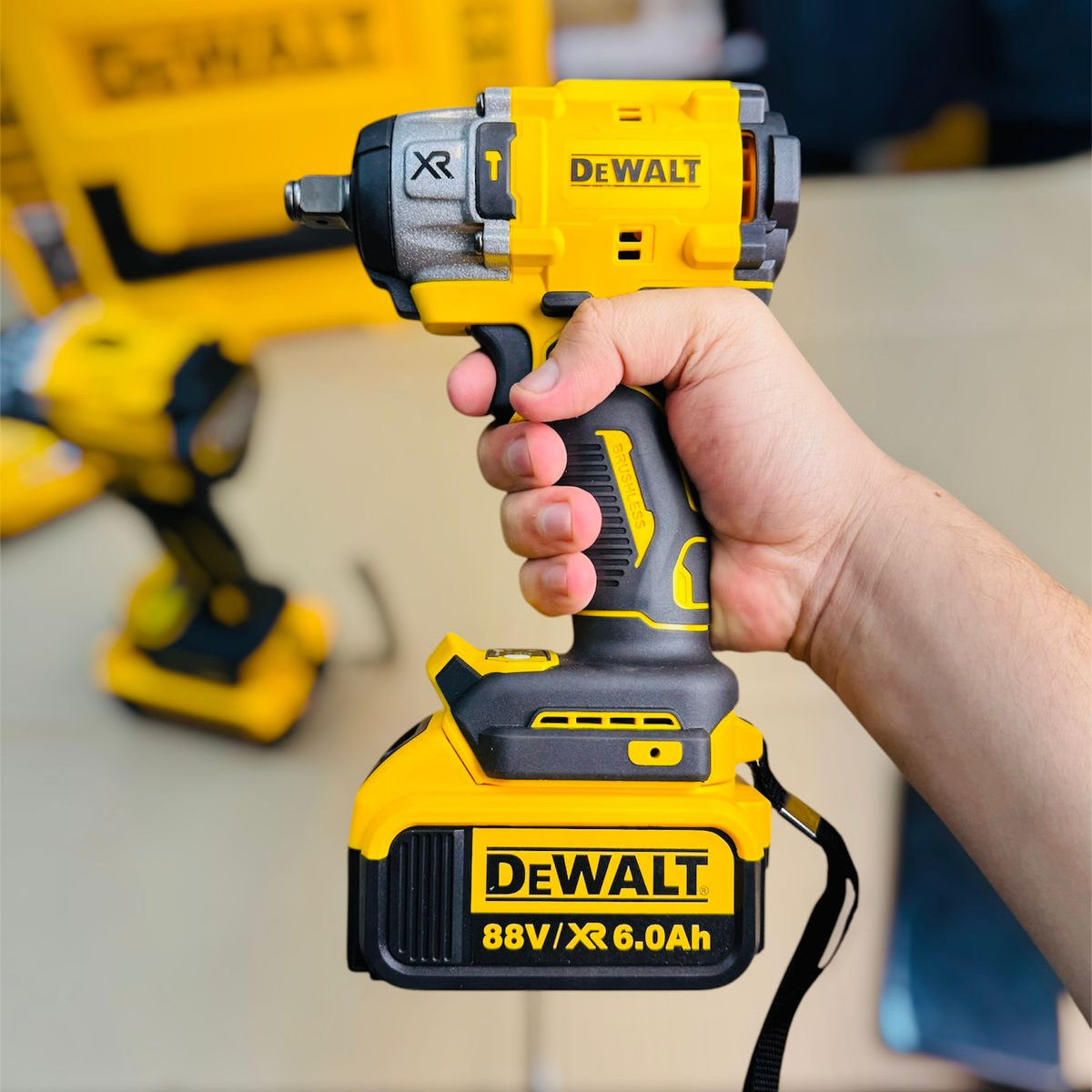 Dewalt 2 in 1 drill & impact wench ( made in CZECH REPULIC )