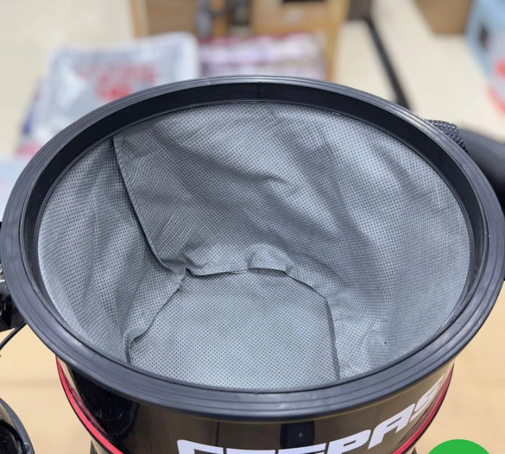 Geepas 2 in 1 Vacuum Cleaner 25L 19064