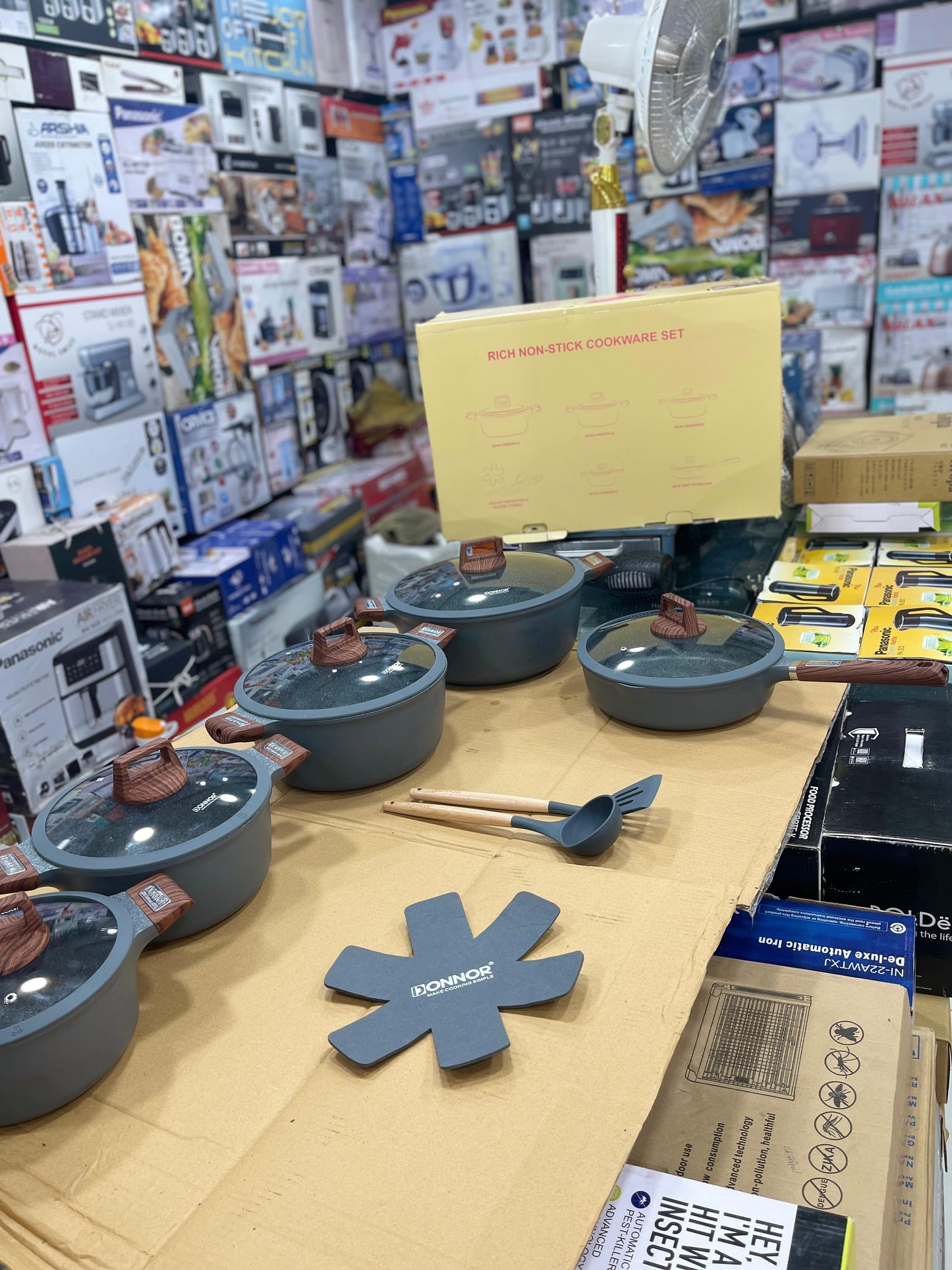 Donnor 15pcs Rich Non-Stick Cookware Set